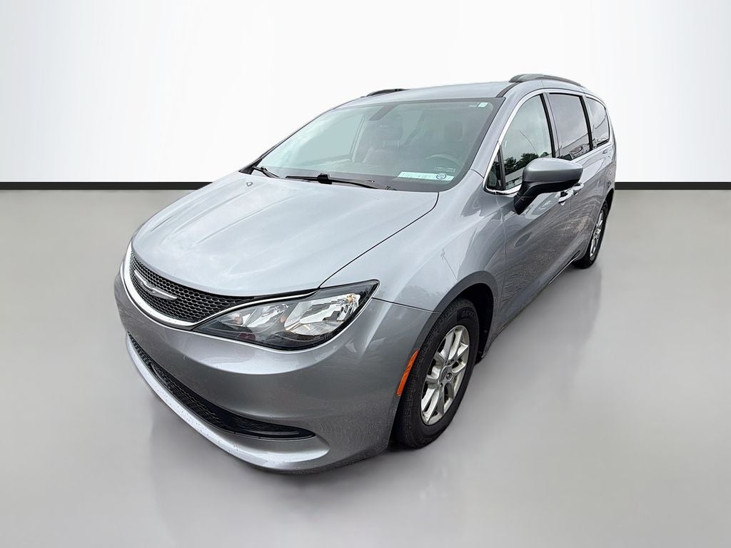 2021 Chrysler Voyager LXI