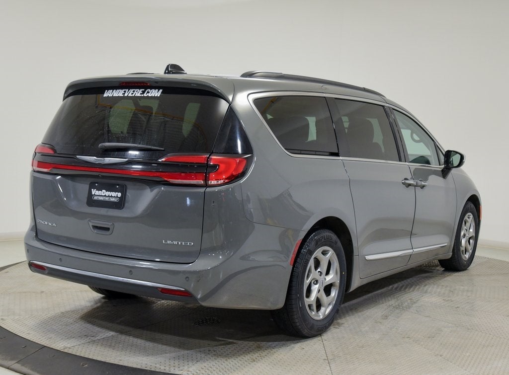 2023 Chrysler Pacifica Limited