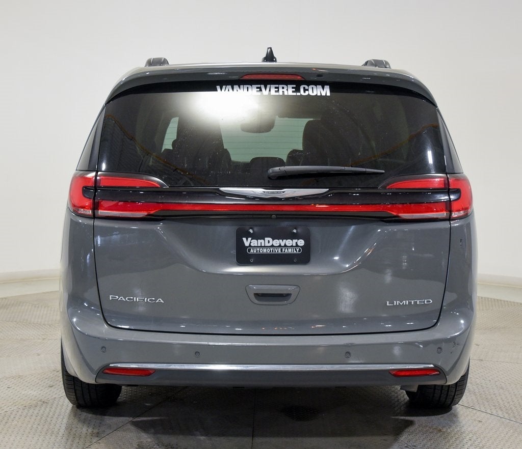 2023 Chrysler Pacifica Limited