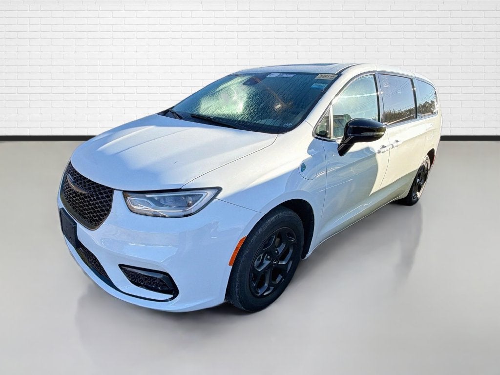 2023 Chrysler Pacifica Hybrid Limited