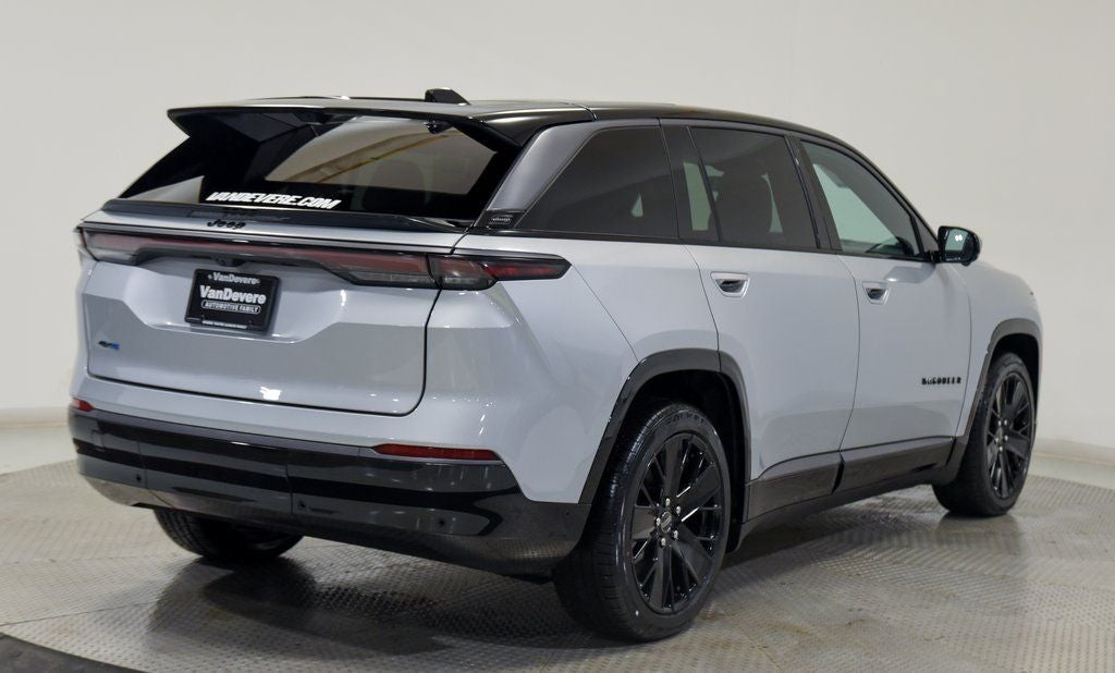 2024 Jeep Wagoneer S Launch Edition