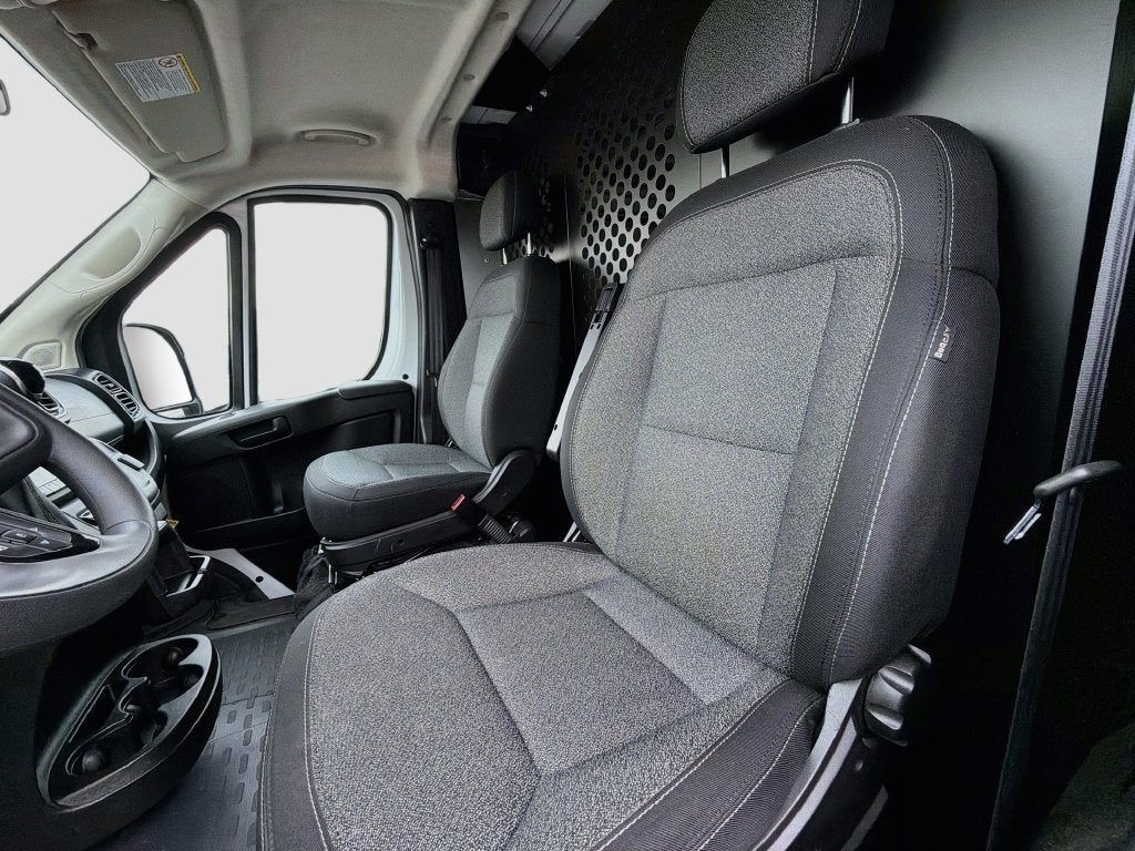 2025 RAM ProMaster 2500 Base