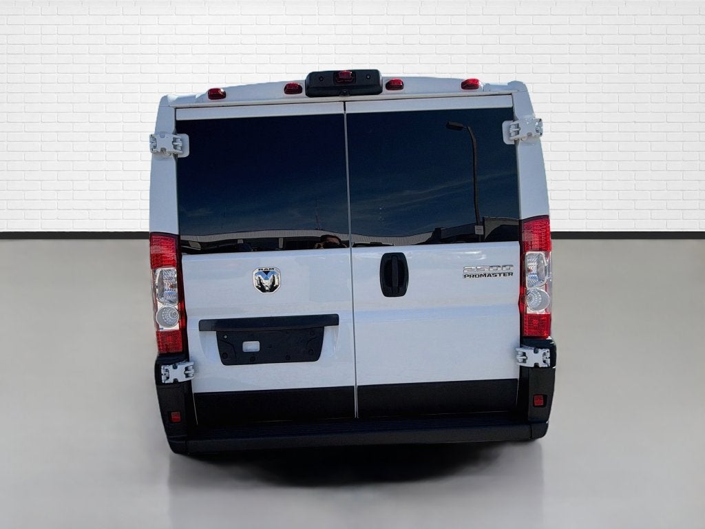 2025 RAM ProMaster 2500 Base