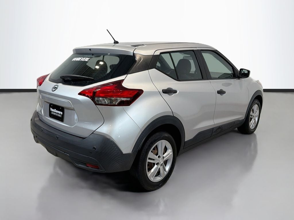 2020 Nissan Kicks S