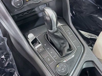 2018 Volkswagen Tiguan 2.0T SEL 4Motion