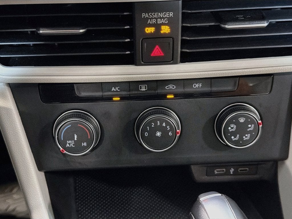 2021 Volkswagen Jetta Base