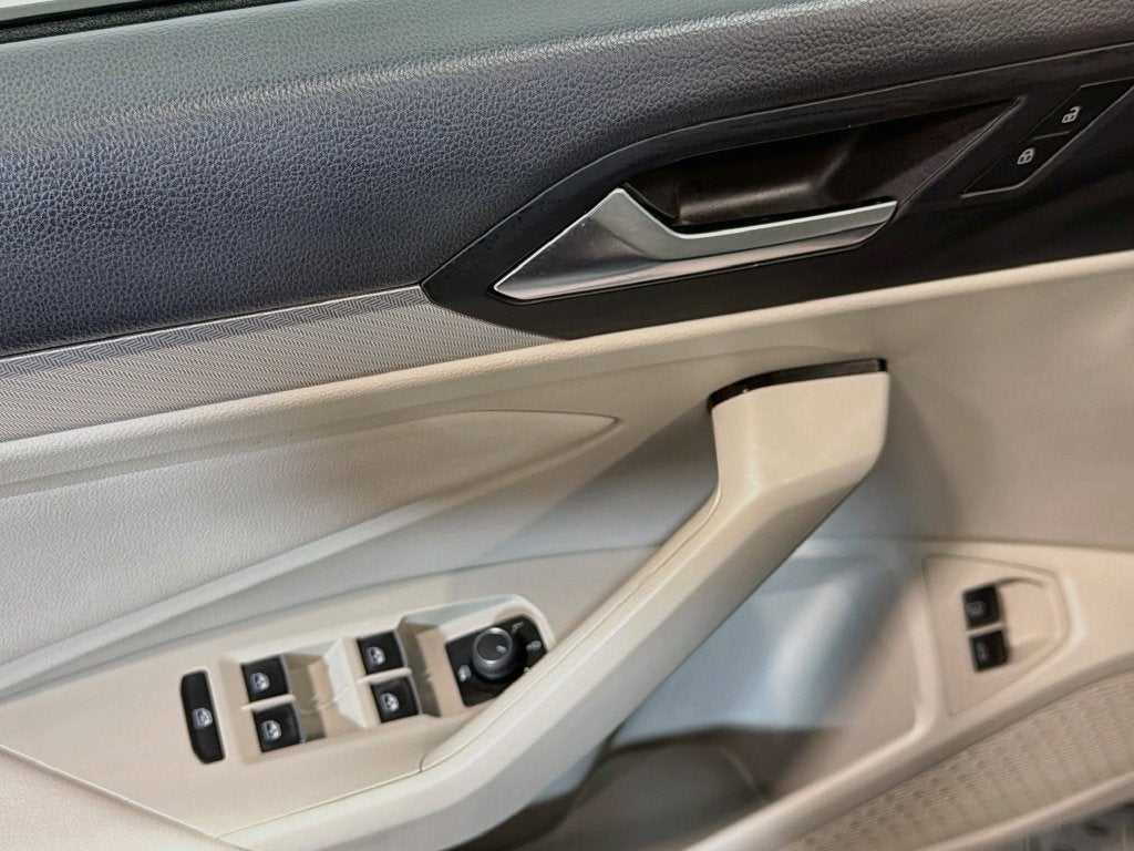 2021 Volkswagen Jetta Base