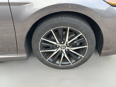 2023 Toyota Camry Hybrid SE