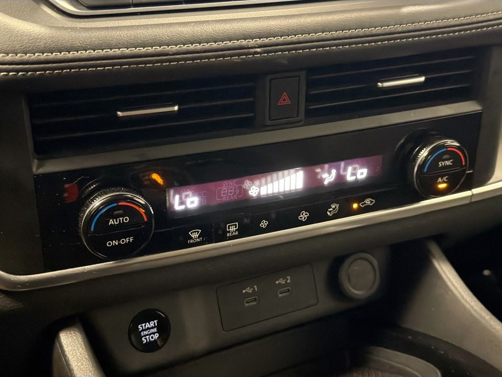 2025 Nissan Rogue SV