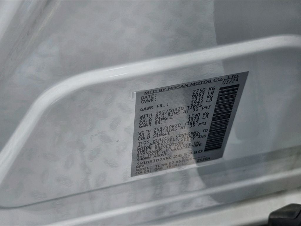 2024 Nissan Pathfinder Platinum