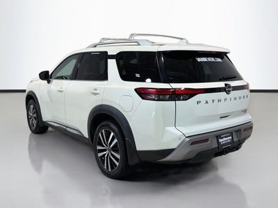2024 Nissan Pathfinder Platinum