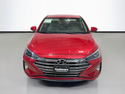 2020 Hyundai Elantra SE