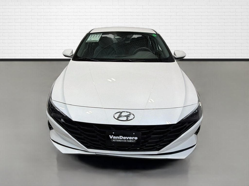 2021 Hyundai Elantra SE