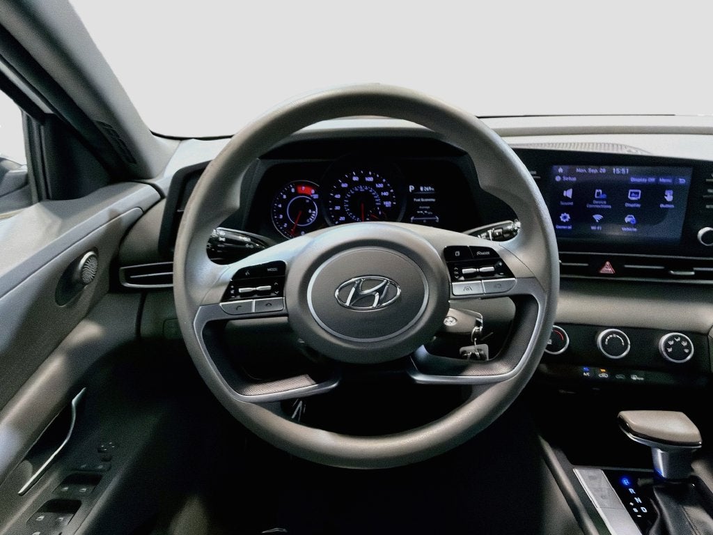 2021 Hyundai Elantra SE