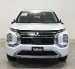 2025 Mitsubishi Outlander Base