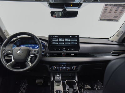 2025 Mitsubishi Outlander SEL