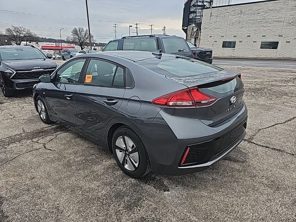 2018 Hyundai Ioniq Hybrid Blue