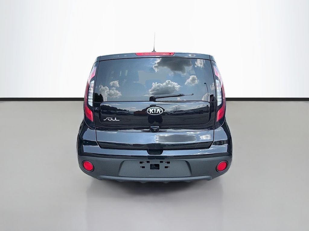 2018 Kia Soul Base