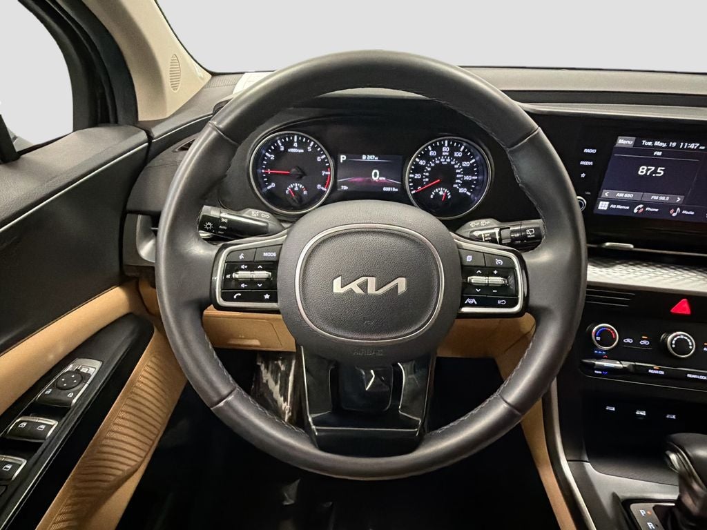 2024 Kia Carnival LX