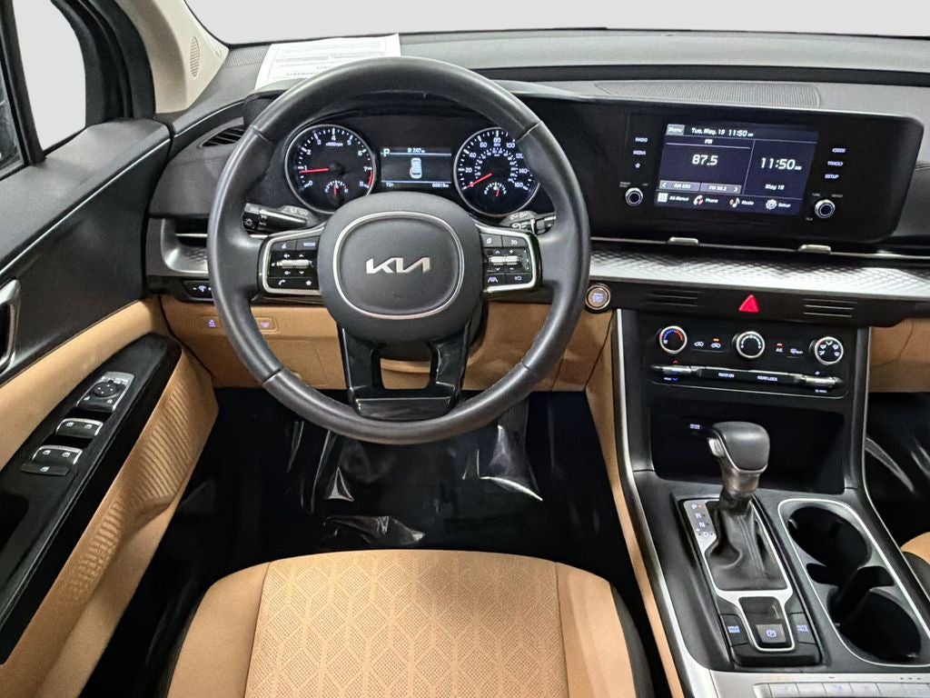2024 Kia Carnival LX