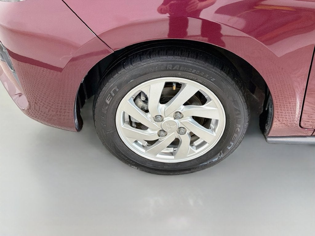 2024 Mitsubishi Mirage Base
