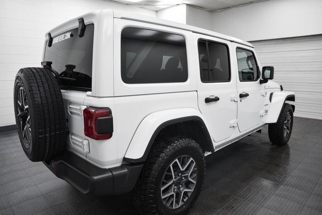 2024 Jeep Wrangler Sahara