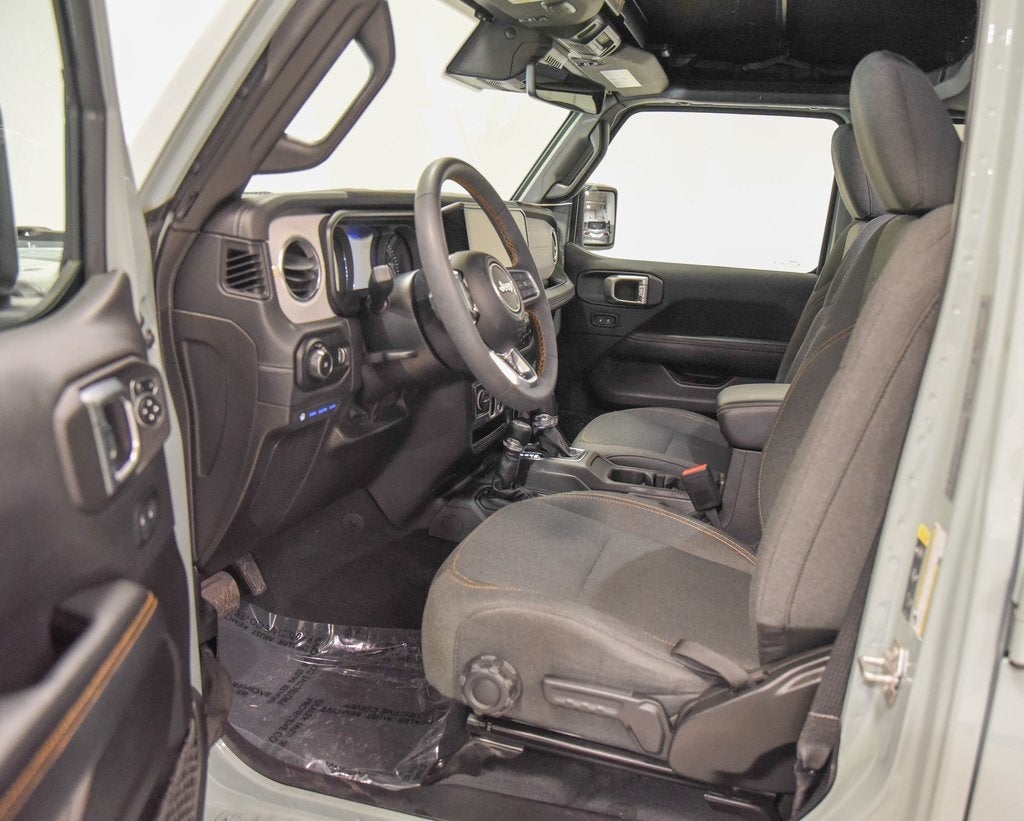 2024 Jeep Wrangler Sahara 4xe