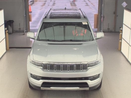 2022 Jeep Grand Wagoneer Series II