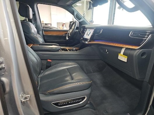 2022 Jeep Grand Wagoneer Series II
