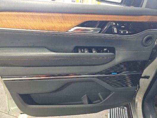 2022 Jeep Grand Wagoneer Series II