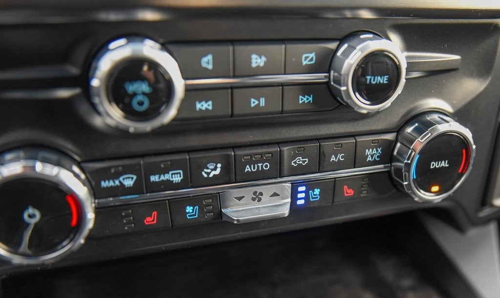 2024 Ford F-550SD Lariat DRW