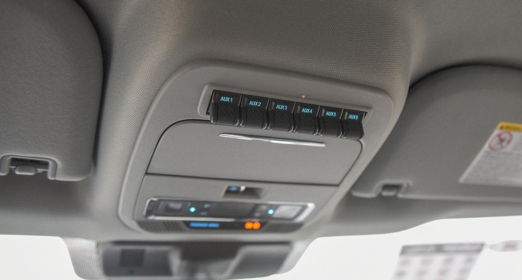 2024 Ford F-550SD Lariat DRW