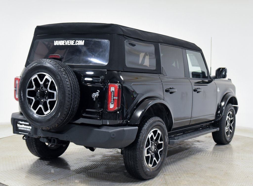 2023 Ford Bronco Outer Banks