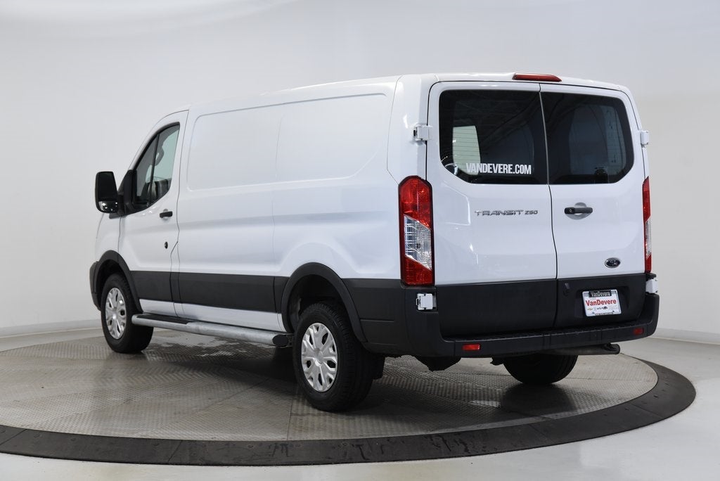 2024 Ford Transit-250 Base