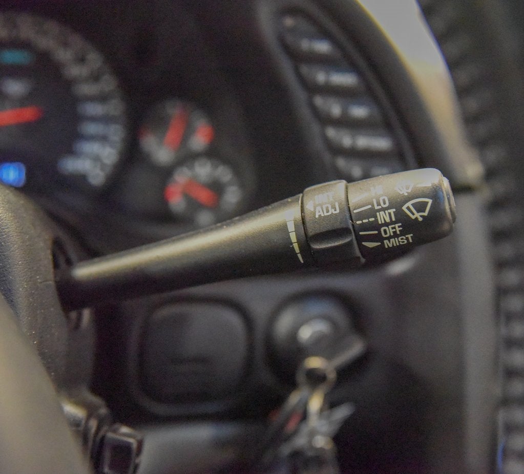 2004 Chevrolet Corvette Base