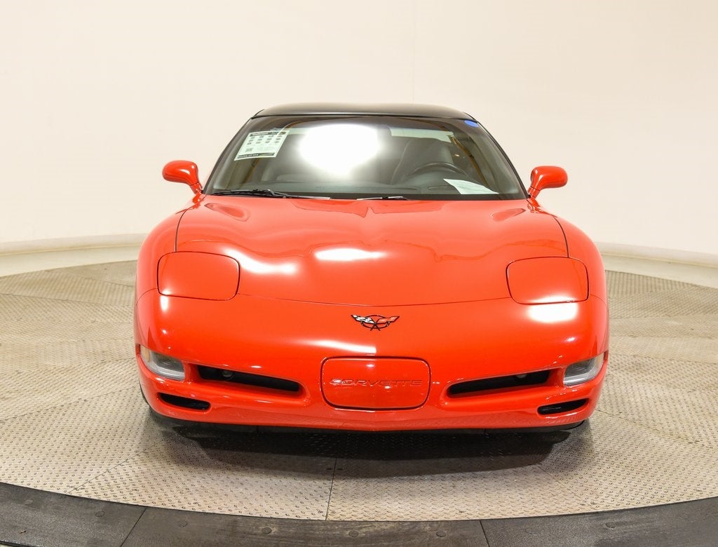 2004 Chevrolet Corvette Base