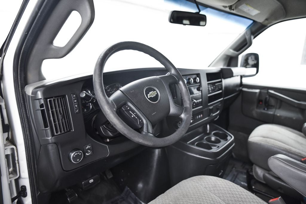 2018 Chevrolet Express 3500 LT Passenger