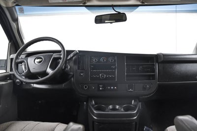2018 Chevrolet Express 3500 LT Passenger
