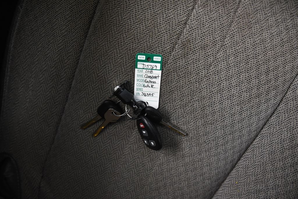 2018 Chevrolet Express 3500 LT Passenger