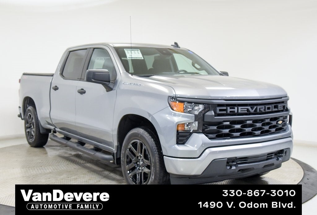 2023 Chevrolet Silverado 1500 Custom