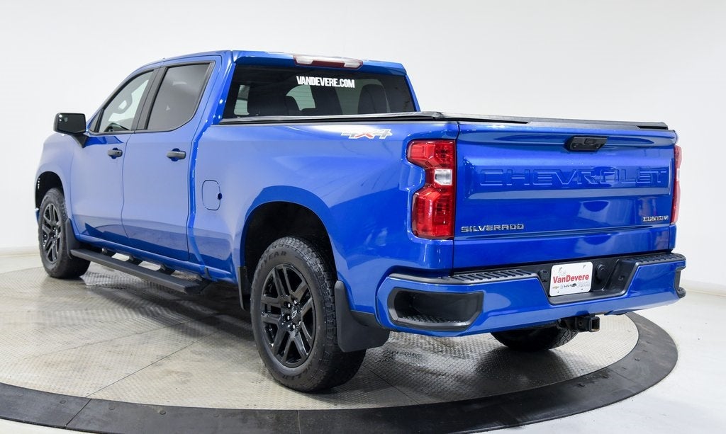2023 Chevrolet Silverado 1500 Custom
