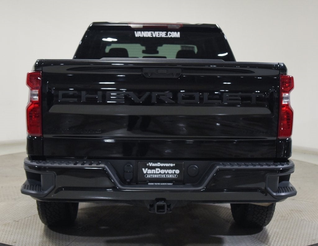 2024 Chevrolet Silverado 1500 Custom