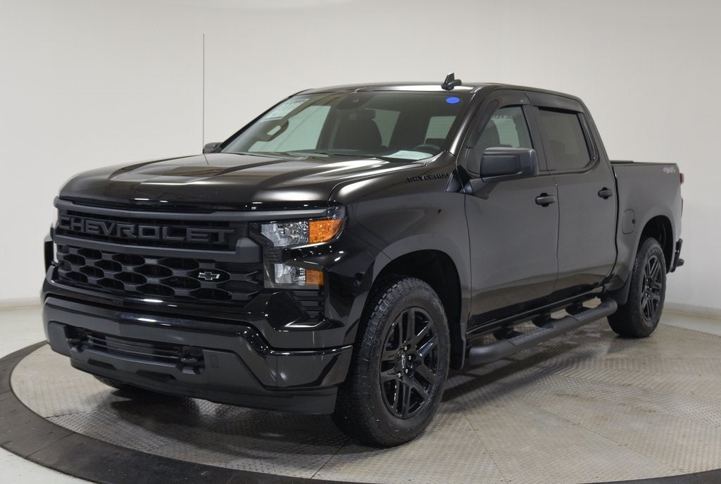2024 Chevrolet Silverado 1500 Custom