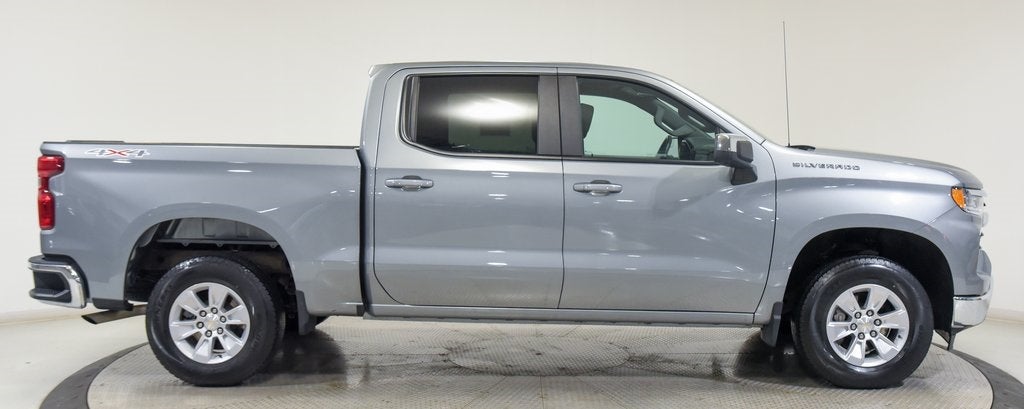 2025 Chevrolet Silverado 1500 LT LT1