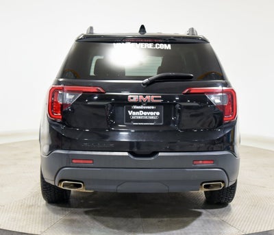2022 GMC Acadia SLT
