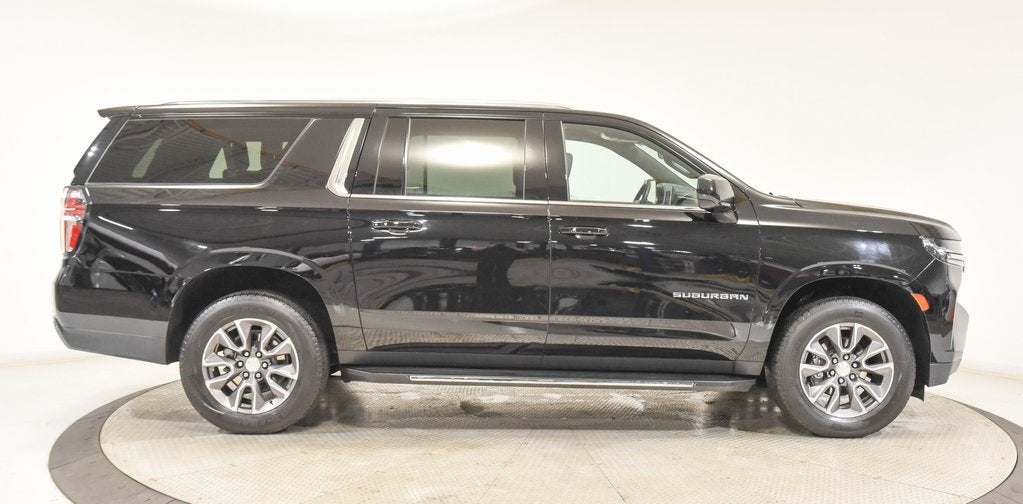 2023 Chevrolet Suburban LS