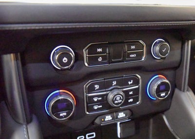 2023 Chevrolet Suburban LS