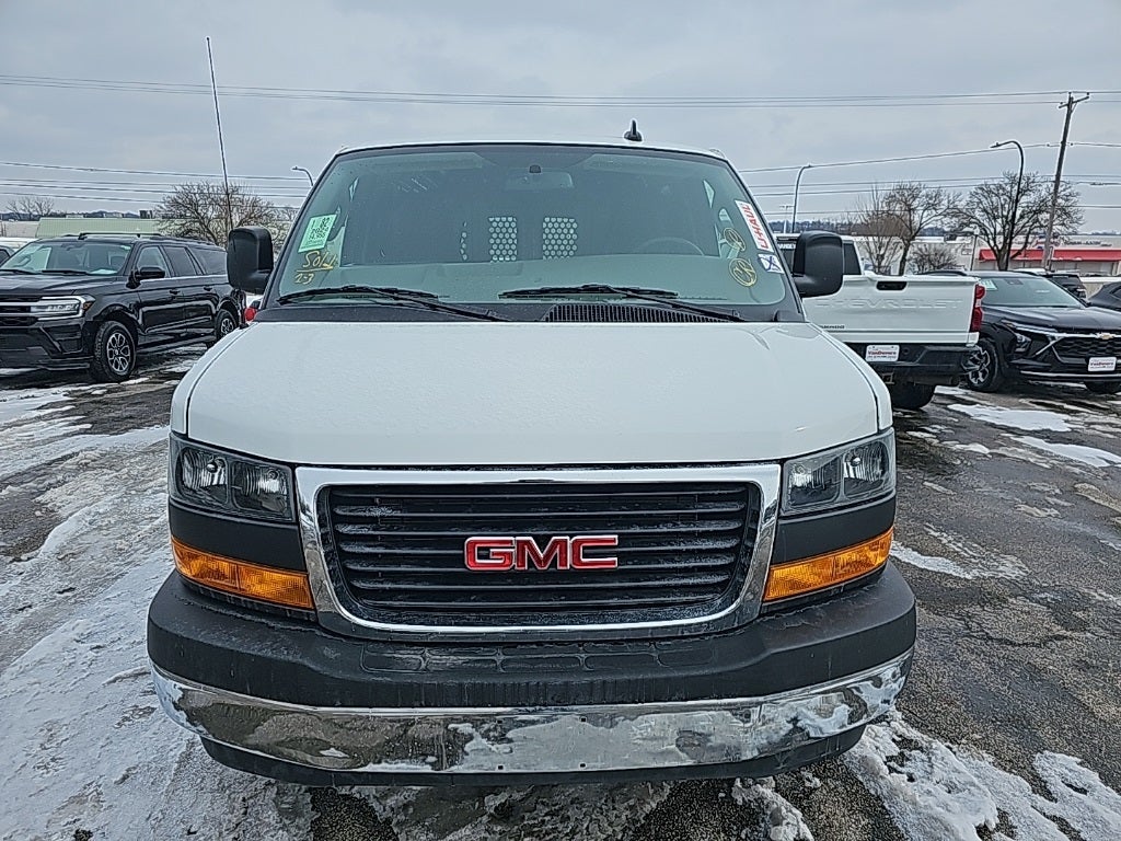 2024 GMC Savana 2500 Work Van