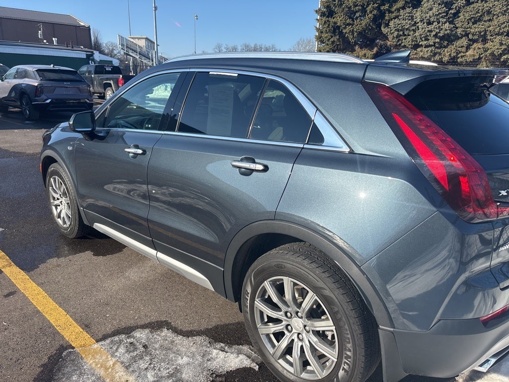 2019 Cadillac XT4 Premium Luxury