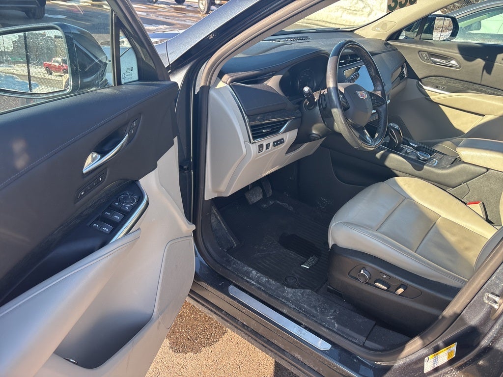 2019 Cadillac XT4 Premium Luxury